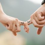 The Pros and Cons of Using Sugar Daddy Websites for Modern Relationships