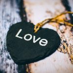 The Impact of Sugar Daddy Websites on Traditional Dating Norms